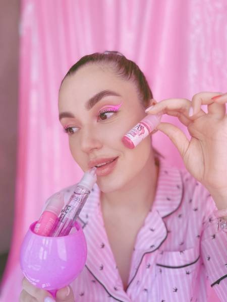 Pigments pour le maquillage permanent lèvres